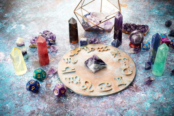 3 (OR MORE!) BEST CRYSTALS FOR EVERY ZODIAC SIGN