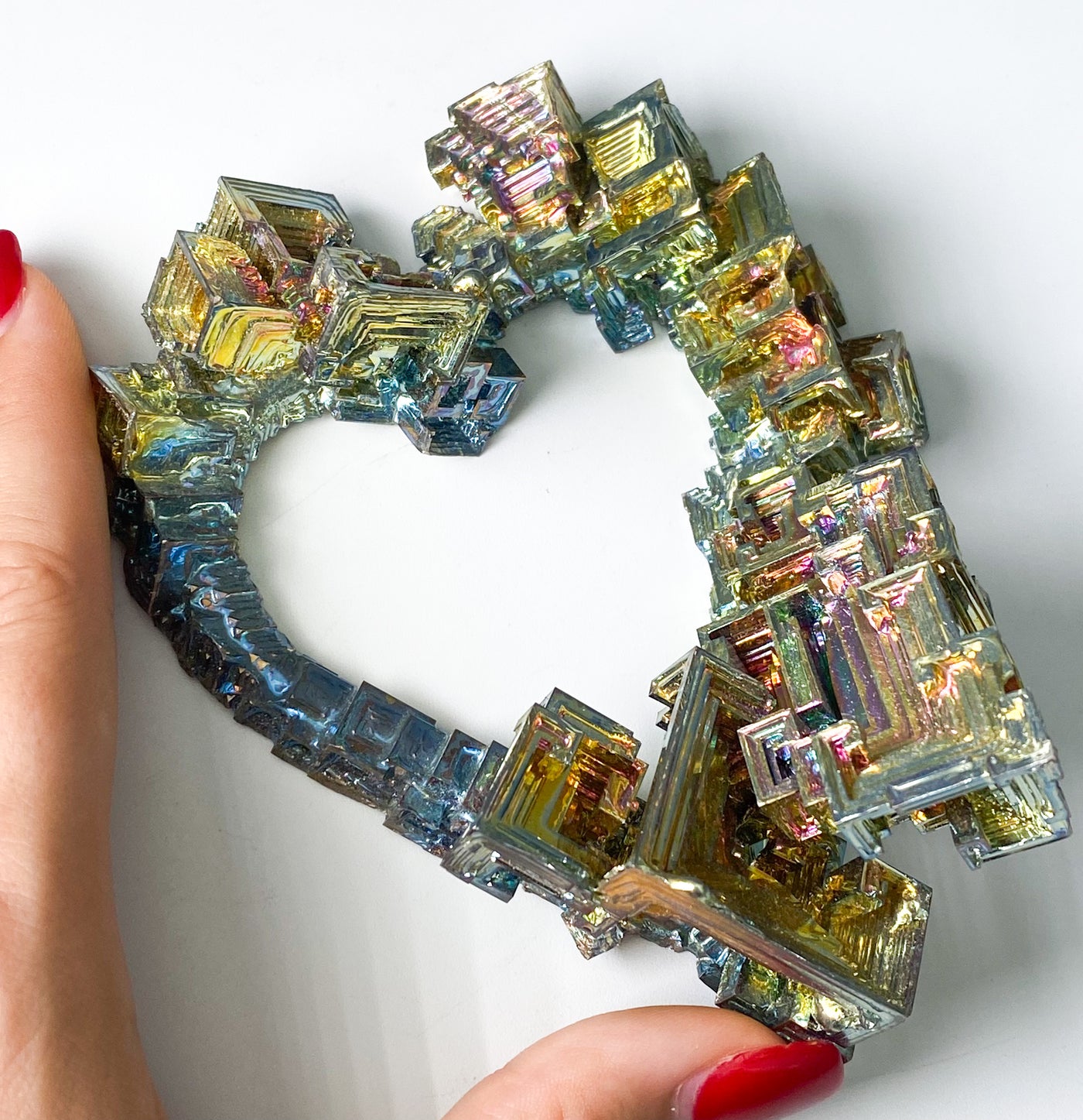 Bismuth heart