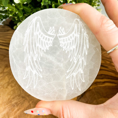 Selenite angel wing charging plate