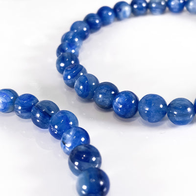 Blue Kyanite Bracelet for Visualisation