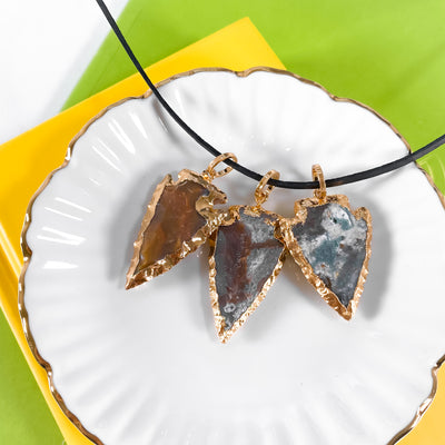 Gold Metal Coated Jasper Arrow Pendants for Peace