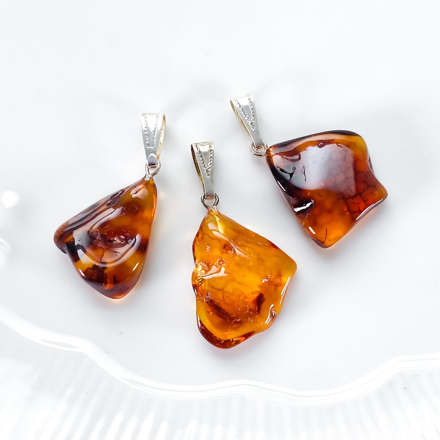 Amber Pendant for Self-Expression