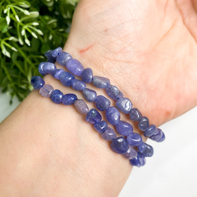 Iolite chip bracelet